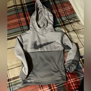 Boys size 4T Nike hoodie